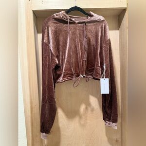 Rose Velvet  Cropped Adjustable Hoodie in Dark Brown NEW with Tags 🏷️
